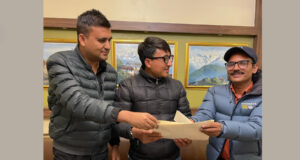 रोहित अधिकारीको फिल्म ‘माइतीघर’मा माग्ने बुढादेखि प्रकाश सपुतसम्म