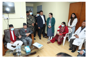 राष्ट्रपति पौडेलको स्वास्थ्य अवस्था बुझ्न प्रधानमन्त्री ओली अस्पतालमा