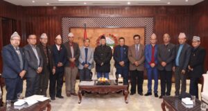 प्रधानमन्त्रीसँगको भेटपछि निर्माण व्यवसायीको आन्दोलन स्थगित