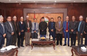 प्रधानमन्त्रीसँगको भेटपछि निर्माण व्यवसायीको आन्दोलन स्थगित