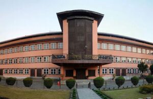 निलम्बित सचिव पाण्डेको मुद्दा प्रधानन्यायाधीशको इजलासमा पेसी