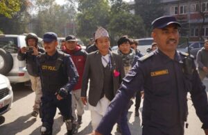 धरानलाई खानेपानी माग्दै खानेपानी मन्त्रालय पुगे मेयर हर्क साम्पाङ