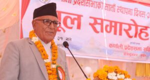सरकार र कर्मचारीको कार्यक्षमतामाथि प्रदेश प्रमुख जोशीले उठाए प्रश्न