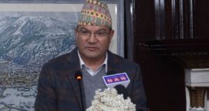 जलवायु परिवर्तनको मुद्दा विद्यालयको अनिवार्य शिक्षाका रुपमा लागू गर्नुपर्छ : वनमन्त्री ठकुरी