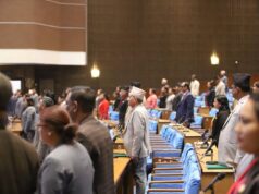 क–कसले सोध्दैछन् प्रधानमन्त्रीलाई प्रश्न ?