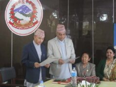 मदन भण्डारी स्वास्थ्य विज्ञान प्रतिष्ठानका नवनियुक्त शिक्षाध्यक्ष लम्सालले लिए शपथ