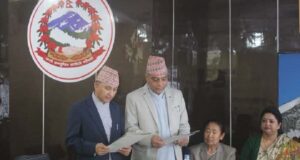 मदन भण्डारी स्वास्थ्य विज्ञान प्रतिष्ठानका नवनियुक्त शिक्षाध्यक्ष लम्सालले लिए शपथ