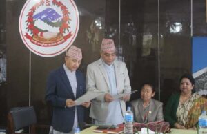 मदन भण्डारी स्वास्थ्य विज्ञान प्रतिष्ठानका नवनियुक्त शिक्षाध्यक्ष लम्सालले लिए शपथ