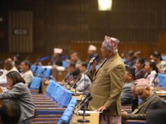 शिक्षकसँगका सम्झौता कार्यान्वयन गर्न केसीको माग