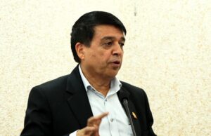 उद्योग व्यवसायीलाई नीतिगत कारणले निरुत्साहित गर्नुहुँदैन : अध्यक्ष ढकाल