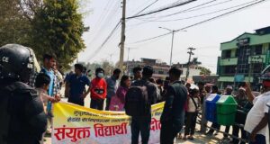 धनगढीमा विद्यार्थीहरूको विरोध प्रदर्शन सातौँ दिनमा प्रवेश, विधेयक खारेजीको माग